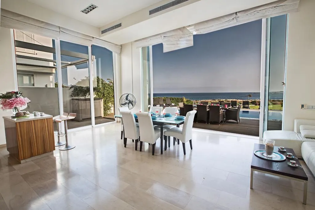 Leana Front Line Villa Protaras