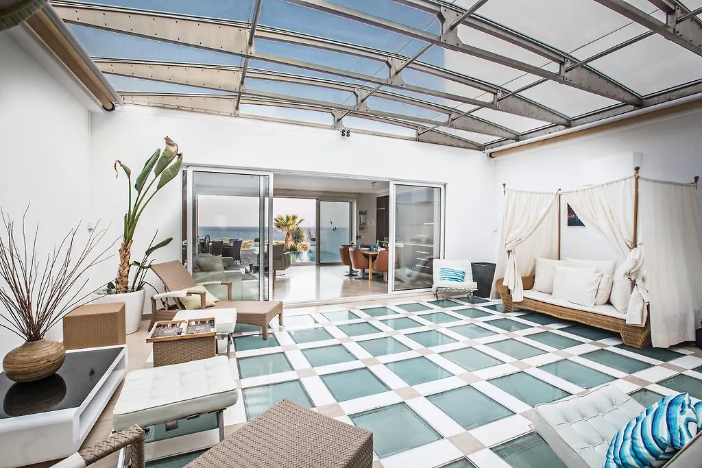 Leana Front Line Villa Protaras