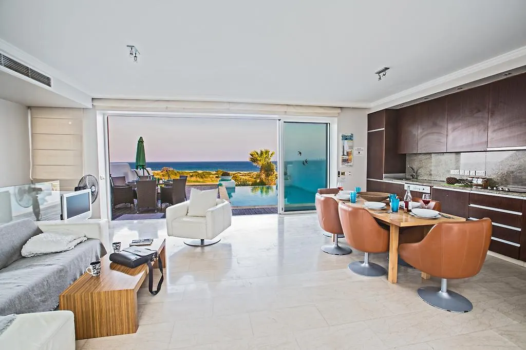 Leana Front Line Villa Protaras